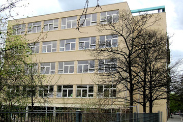 Residential buildings made of sandy and white Ravello brick