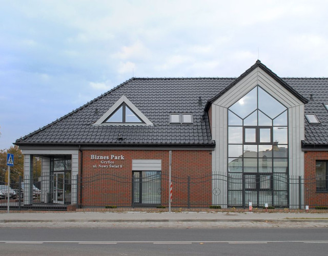 A building covered with anthracite engobe Monzaplus roof tile