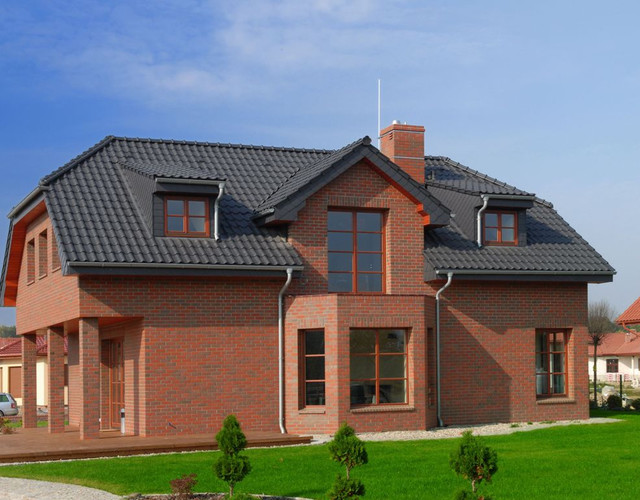 Single-family house made of Canberra shaded smooth brick
