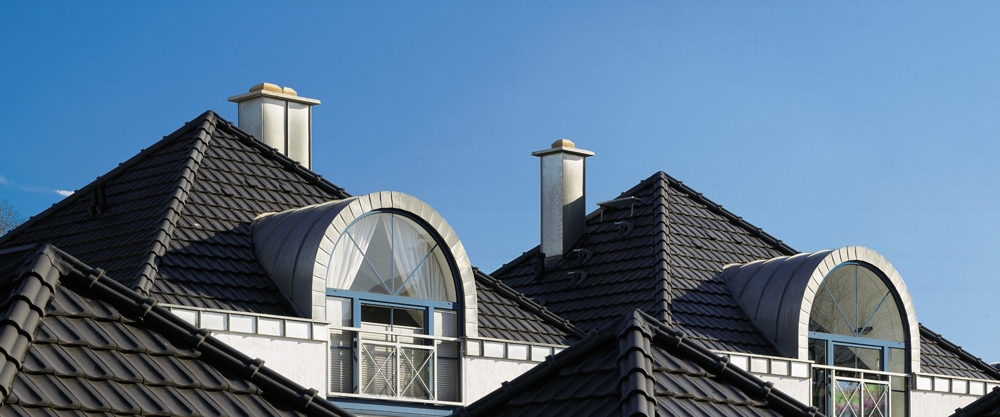 The impact of the roof shape on costs / Architect's advice / Röben